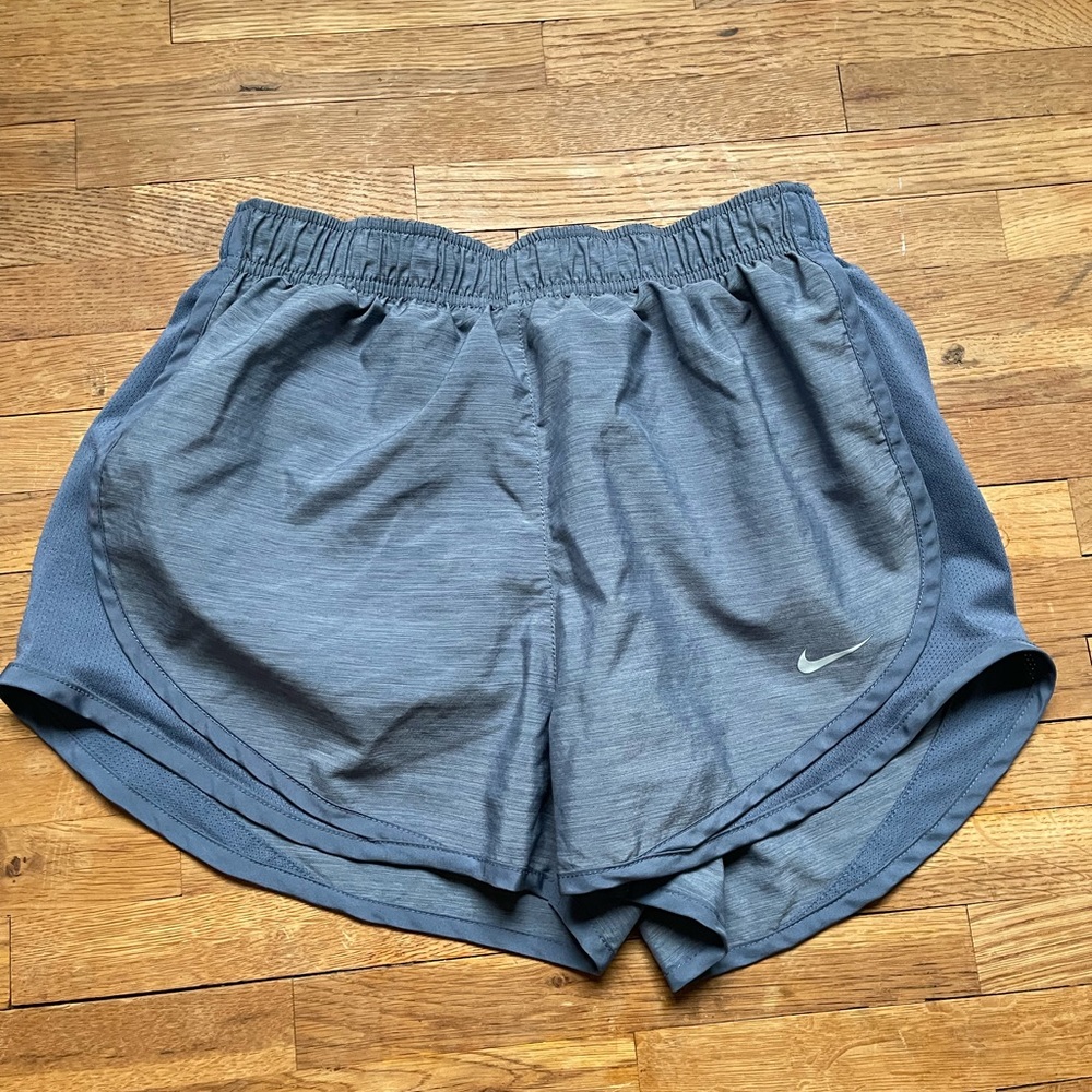 Nike running shorts EUC